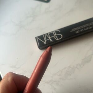 NARS Velvet Matte Lip Pencil - Take me home 170